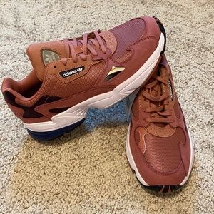 Adidas Falcon Shoes Size 9